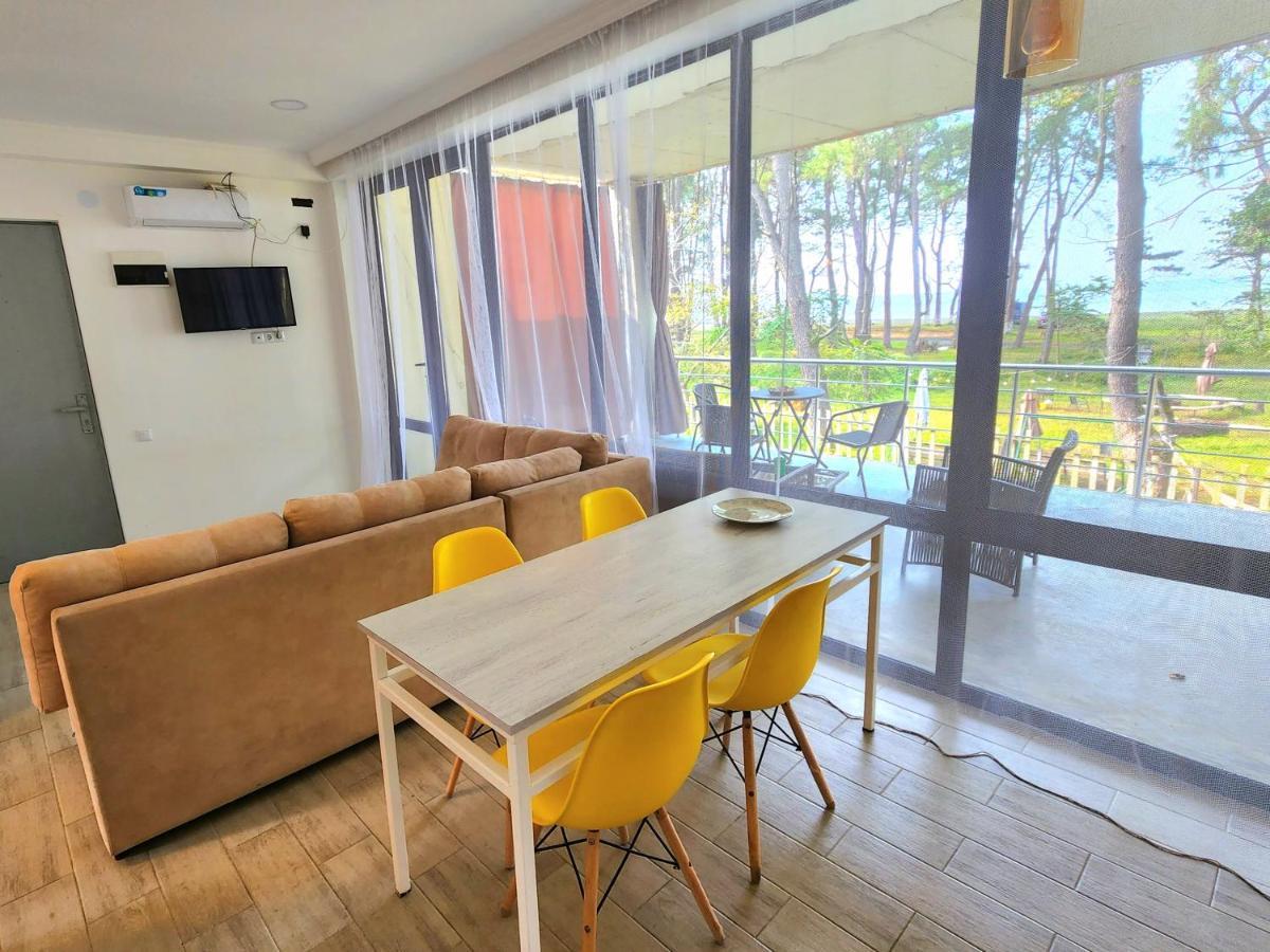 Beachfront Apartments ,,Kapro-One,, 우레키 외부 사진